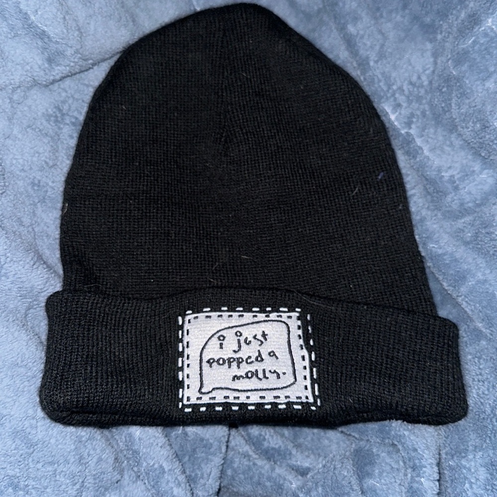 tiktok patch beanie